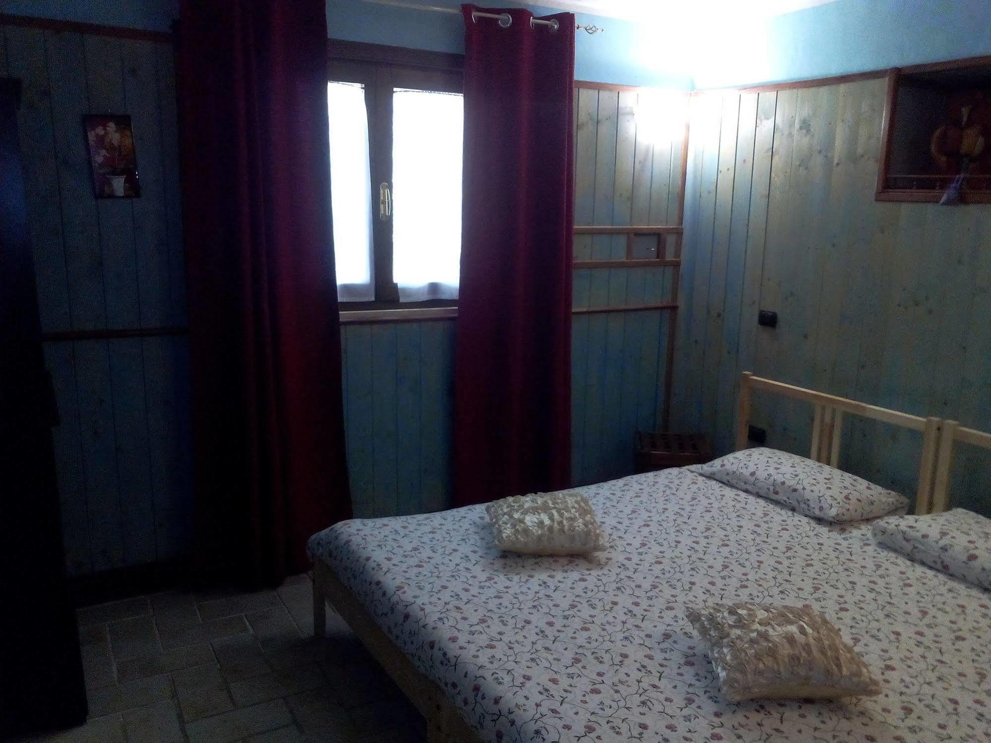 La Grotta Bed And Breakfast Castel Giorgio Exterior foto